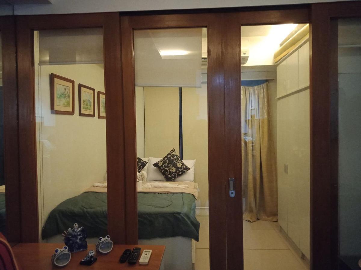 Jericho's Place at Sea Residences Manila Exterior foto