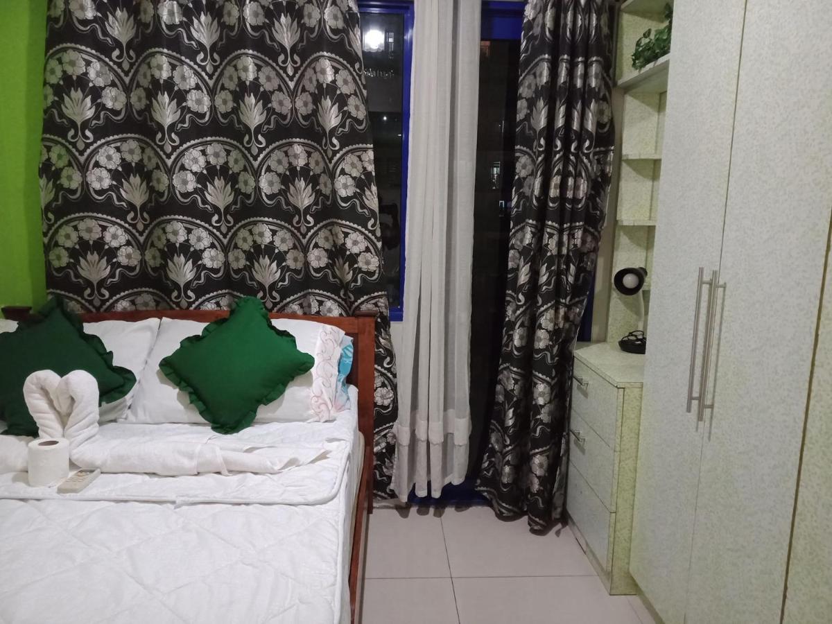 Jericho's Place at Sea Residences Manila Exterior foto